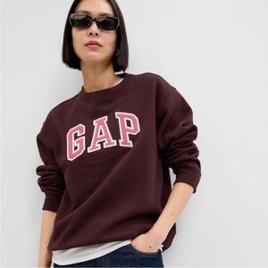 GAP Maroon Sweatshirt with Pink Logo
